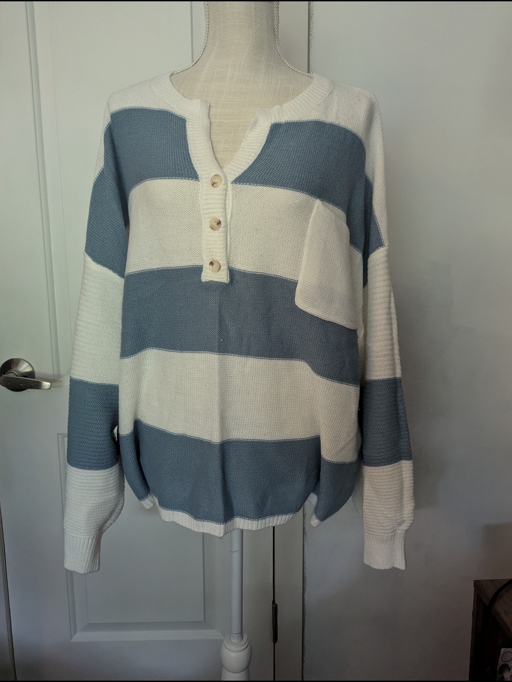 Source Unknown Blue and Cream Striped Henley Sweater